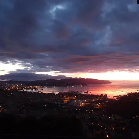 Cucurbita, Chic And Cosy Apartment! Holiday home La Spezia